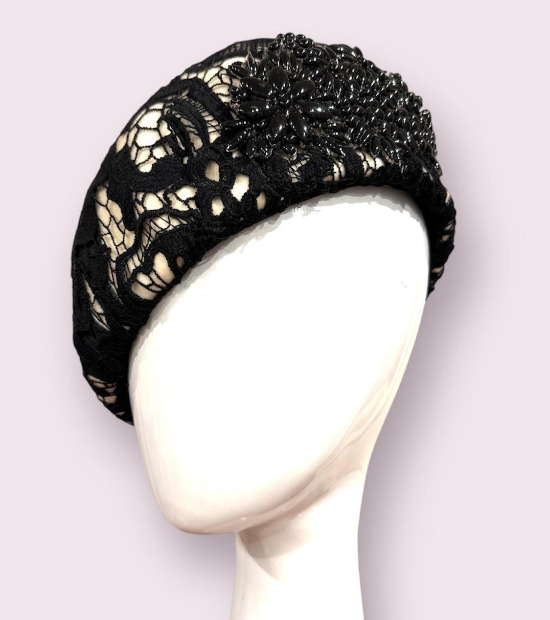 Black White Felt Beret Hat