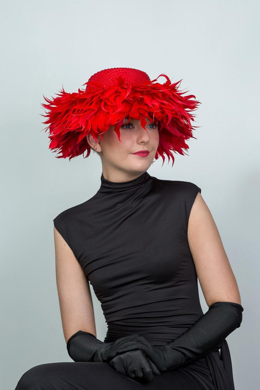 Red Short Feather Hat