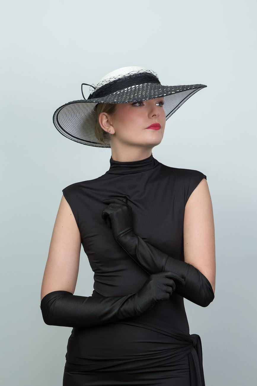 Black and White Textured Brimmed Hat