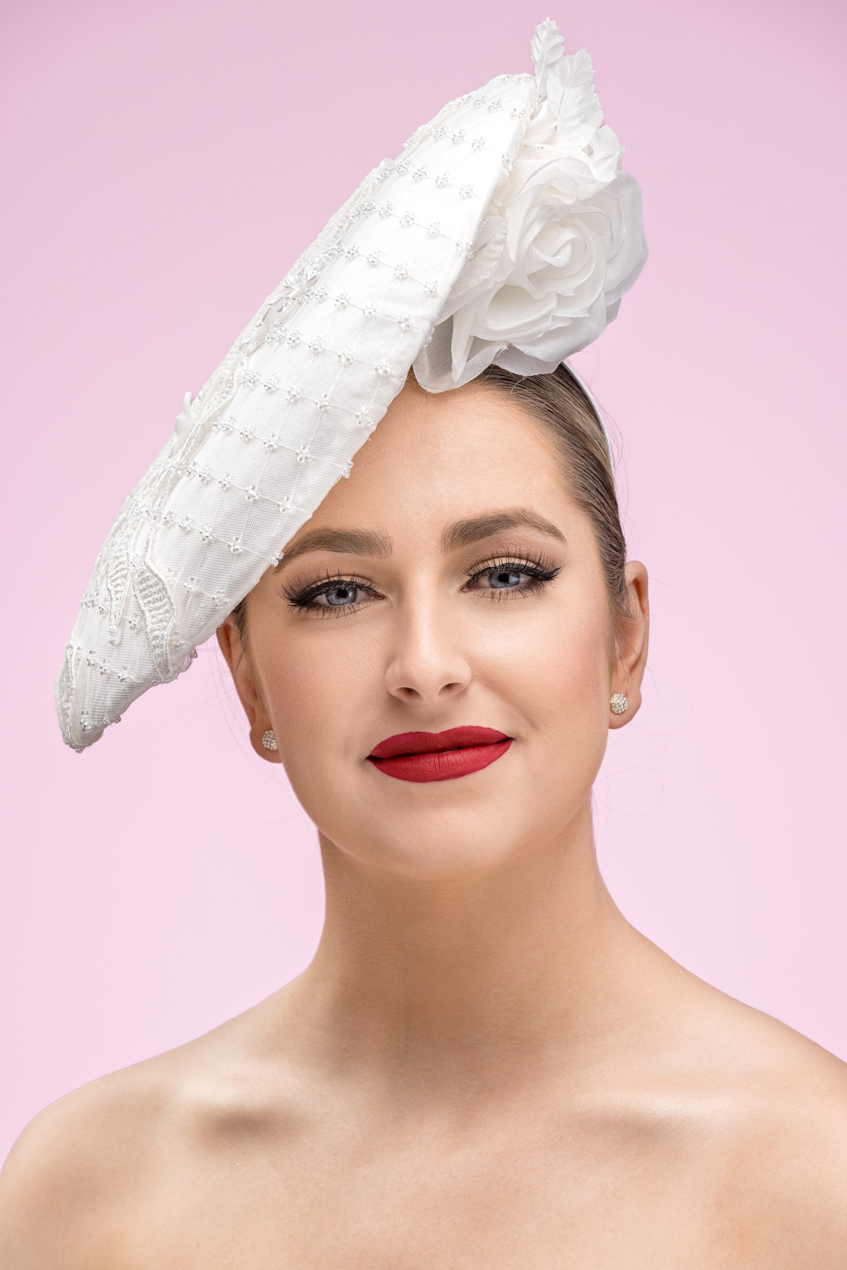White Lace Side Picture Hat