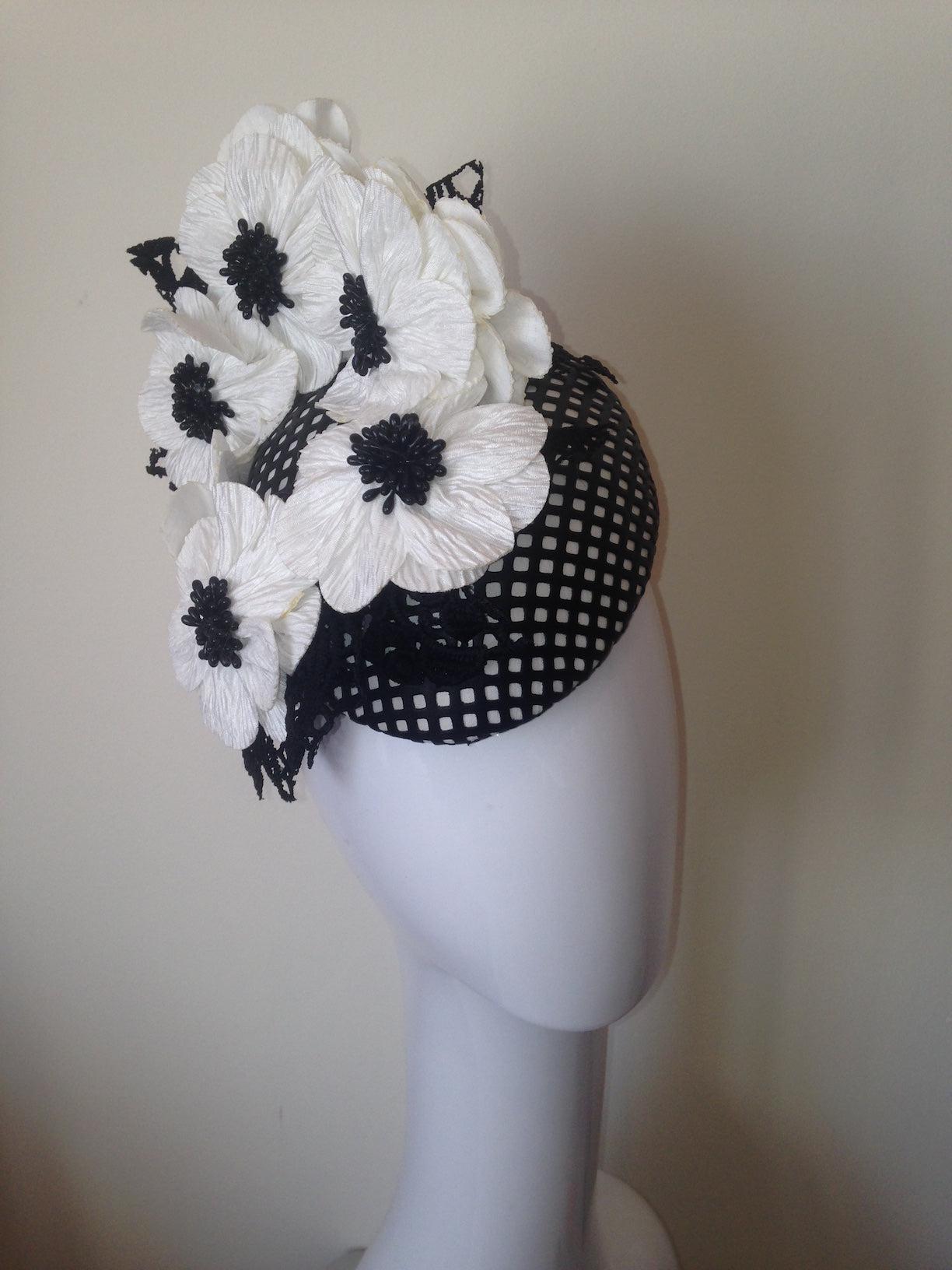 Black White Teardrop Button Hat with Veiling