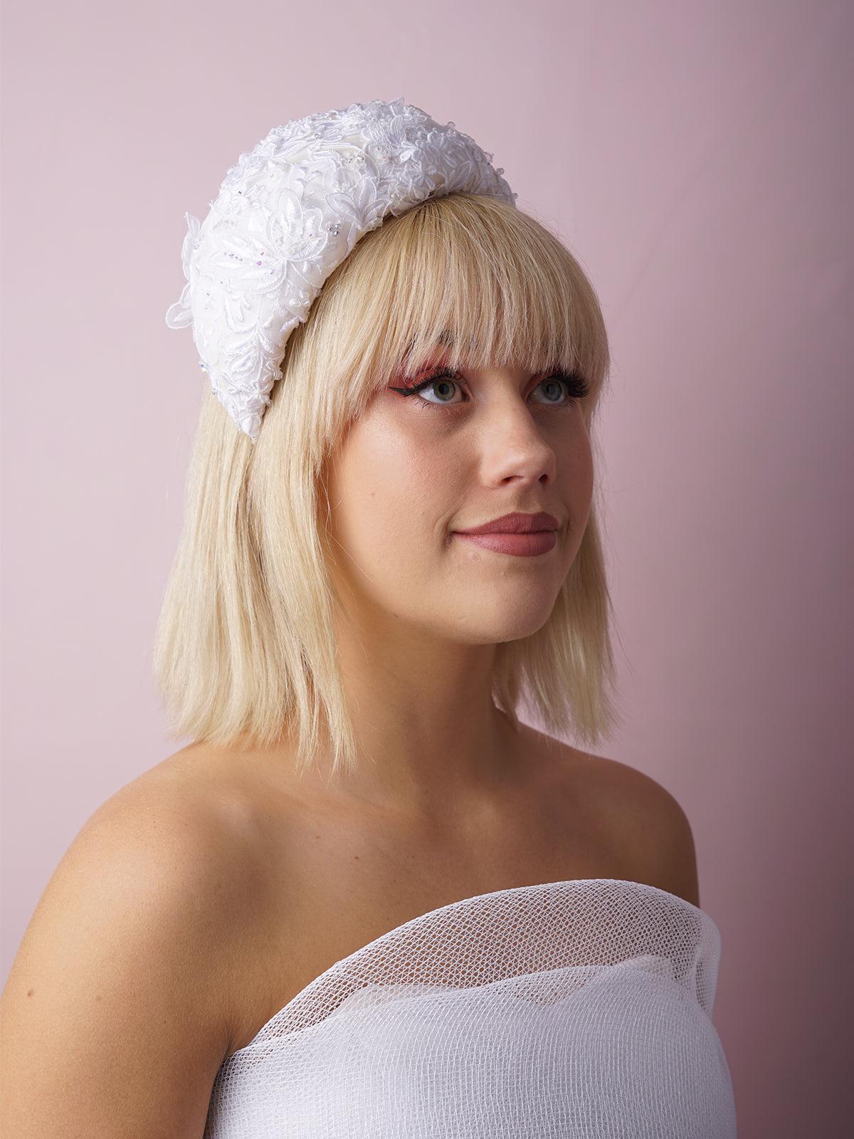 Side sitting Lace Headband