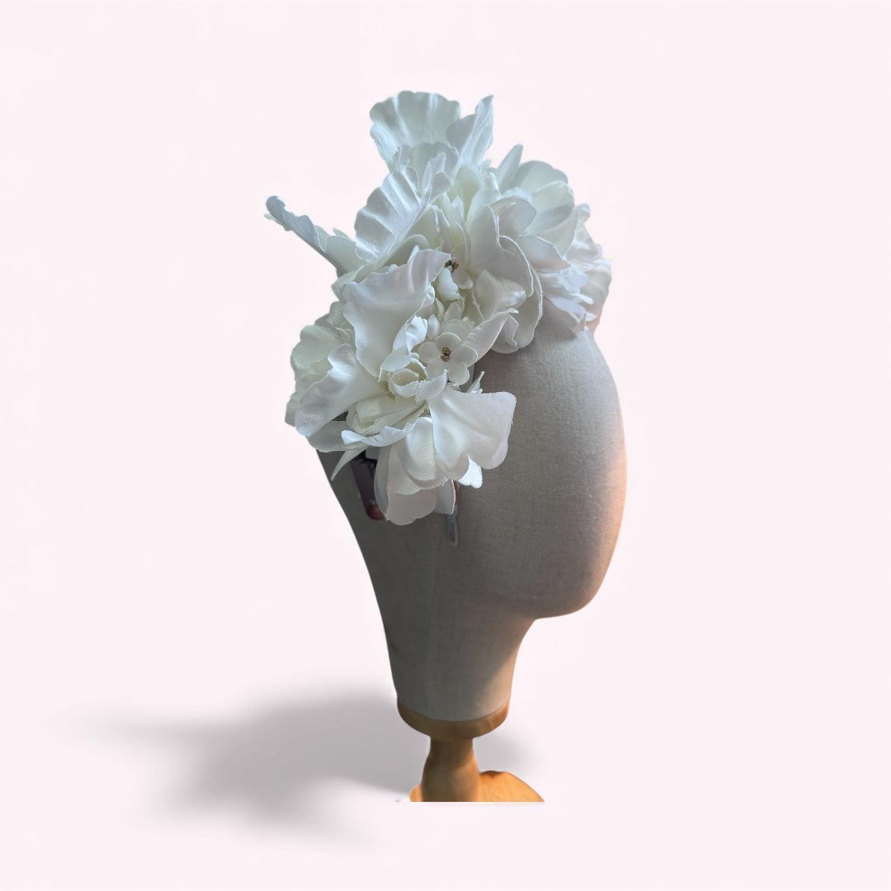 White Flower Fascinator