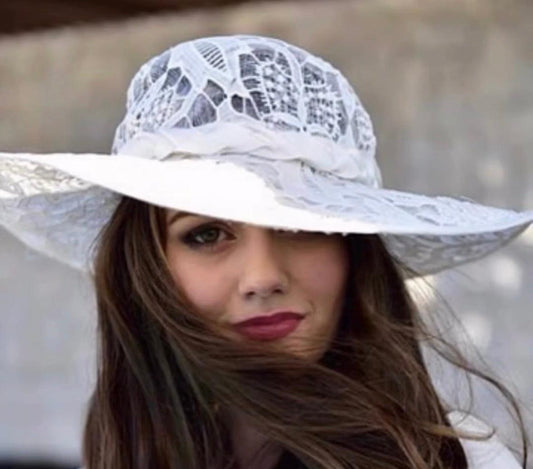 White Lace Brim