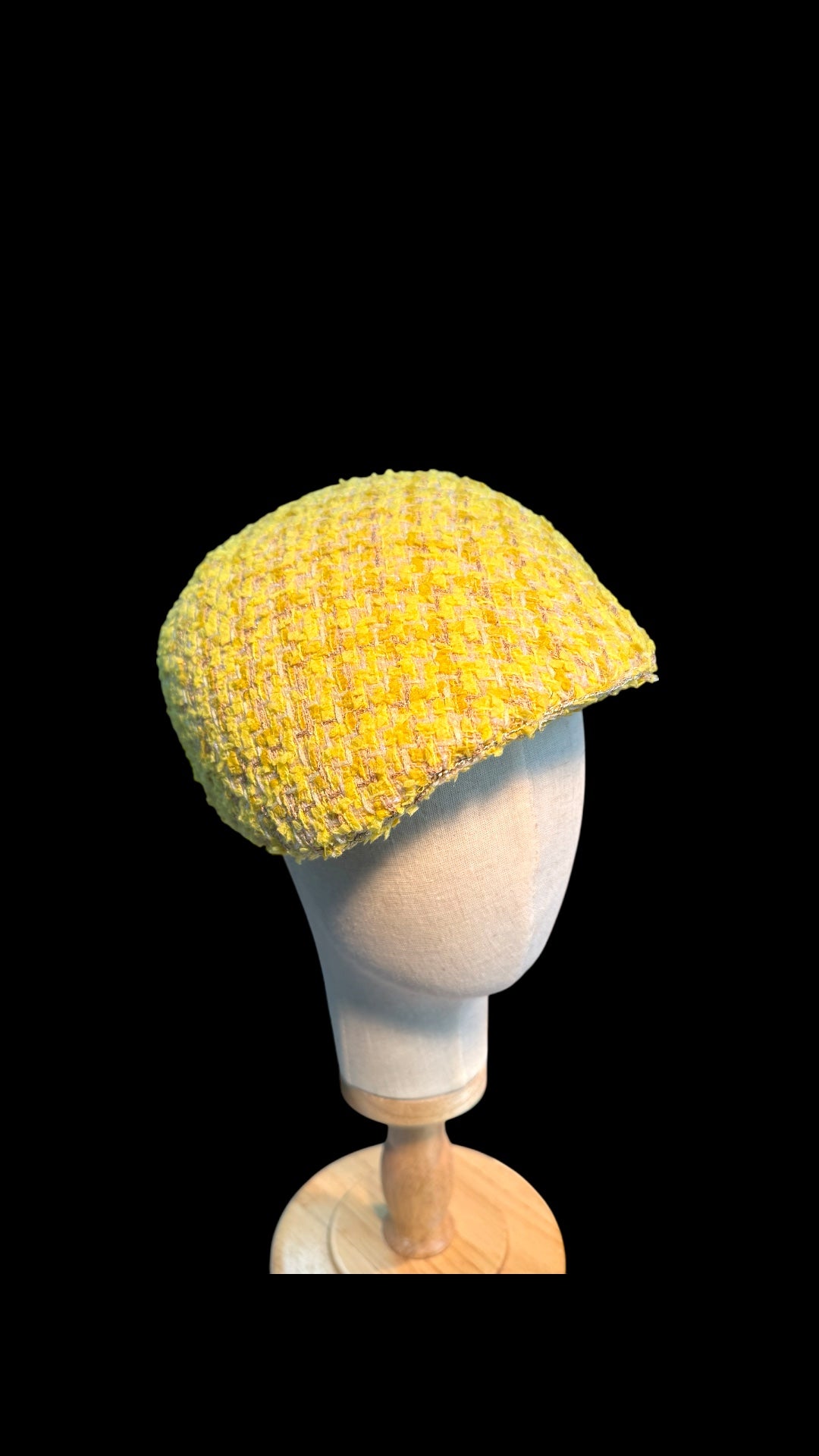 Drivers Cap in Yellow Tweed