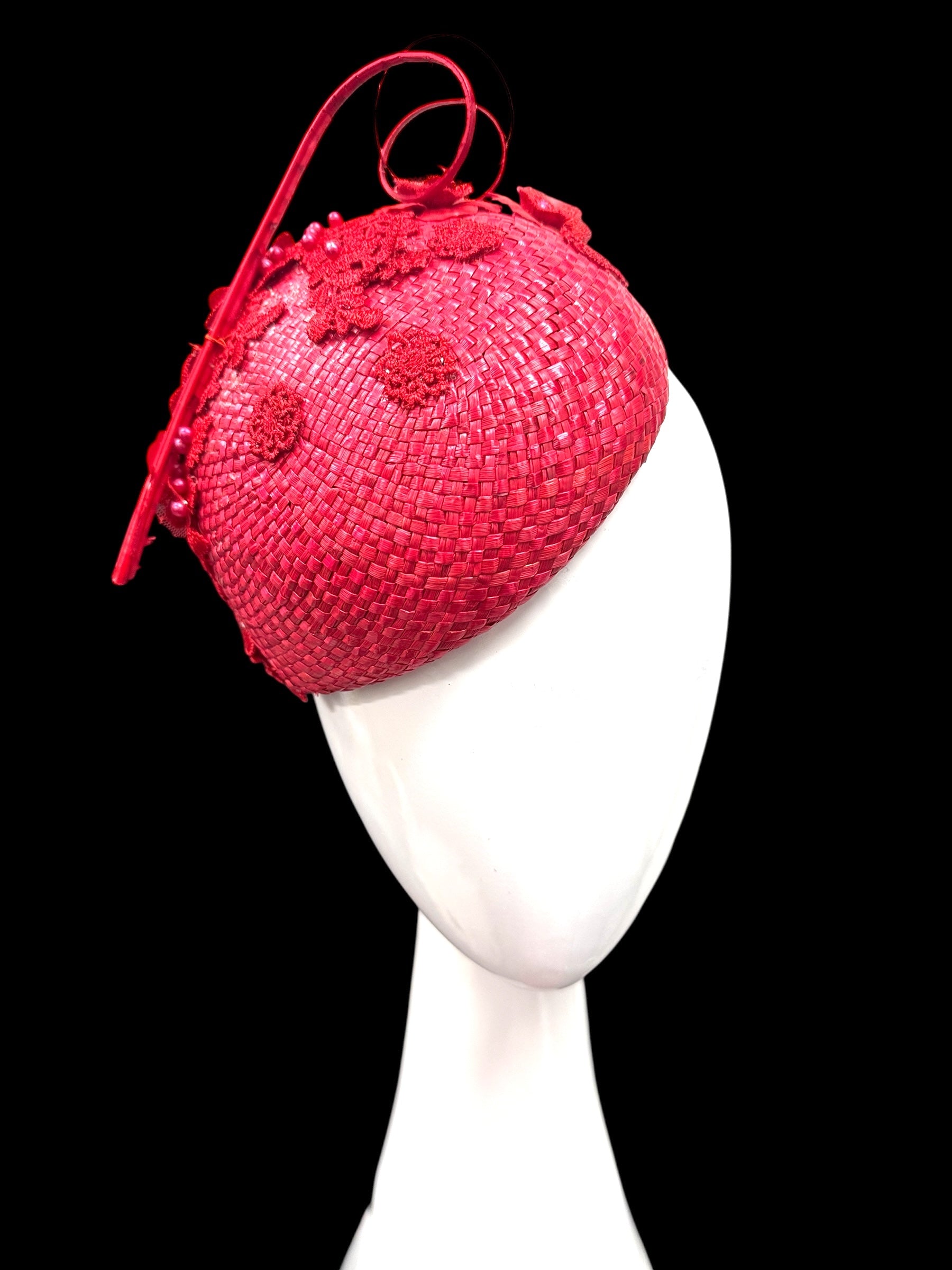 Red Straw Percher Button Hat