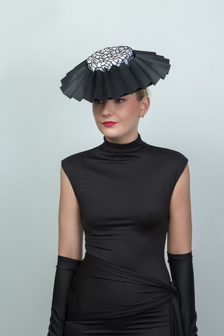 Black Pleated Brim Hat