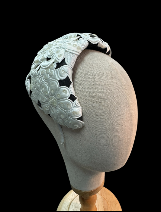 White Vintage Style Headpiece
