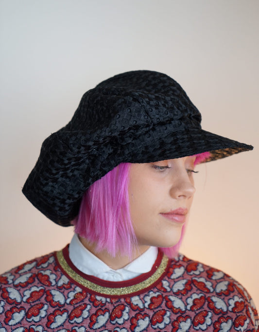 Black Tapestry Newsboy Cap machine lace fabric