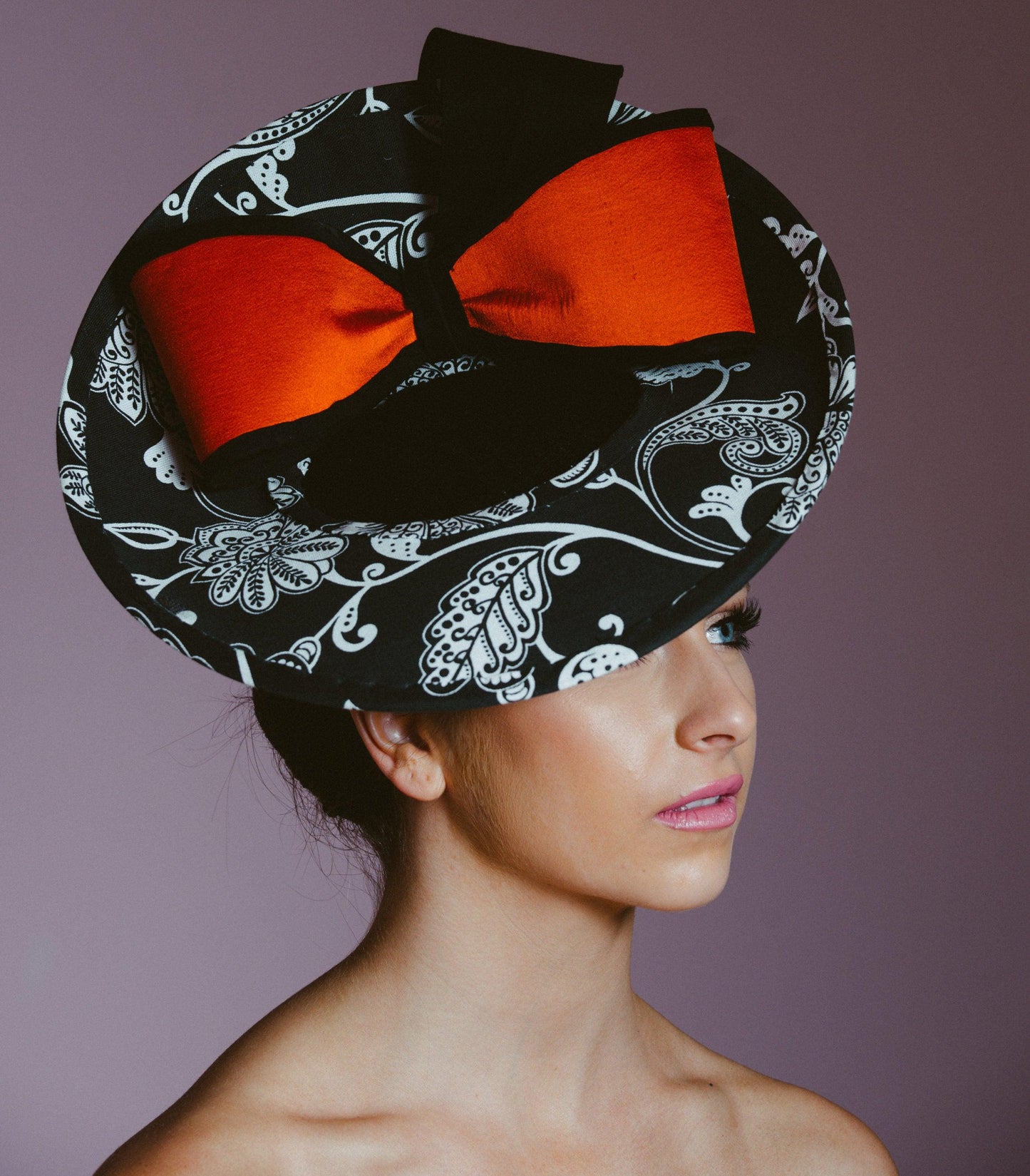 Black White Pattern Hat Orange silk Bow